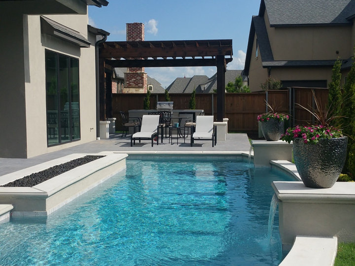 Pool - Lap