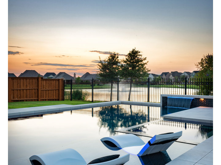 Fountain Pool