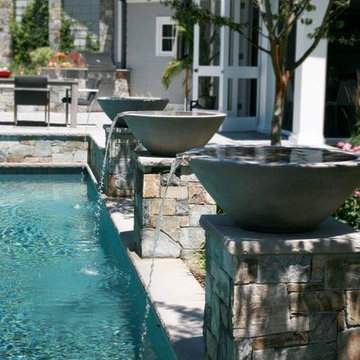 Three Fountain Pool & House