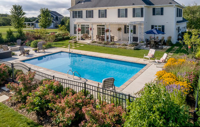 Yard of the Week: Pool, Pergola and Gardens in Wisconsin