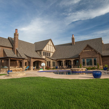 Traditional Residence - Fairview Farms