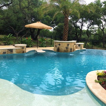 Tropical Paradise with Beach Entry in Canyon Lake, TX