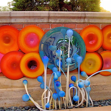 Tucson Yard Glass Installation