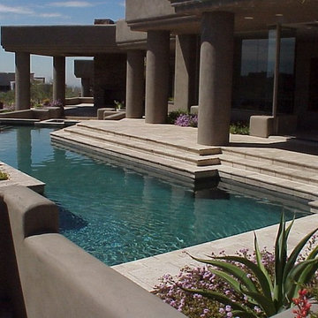 Tumbled Travertine Luxury Pool Design