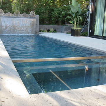 Ultra modern pool & water feature in Hollywood Hills, California