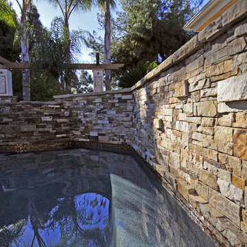 Tapered Ledger Stone Water Feature