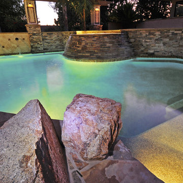 Tapered Ledger Stone Water Feature