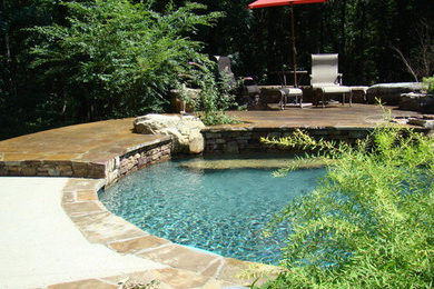 Water Features & Pools
