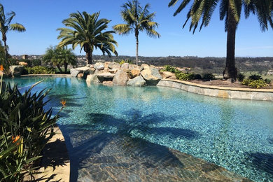 Example of a large tuscan pool design in San Diego