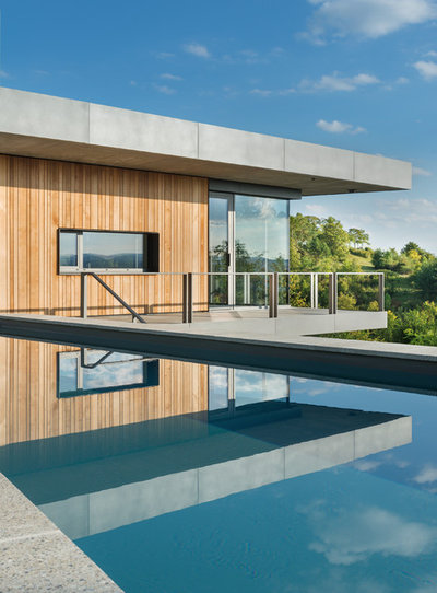 Moderno Piscina by ARCHITEKTUR EVI PECHTHOLD