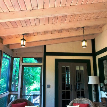 3 Season Screened Porch Addition / Ann Arbor: Highland Road