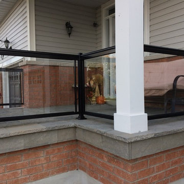 Aluminum and Glass Porch Railings - 125