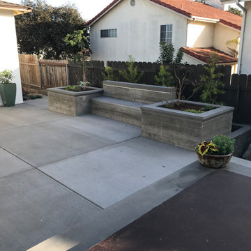 Arroyo Grande concrete bench and planters