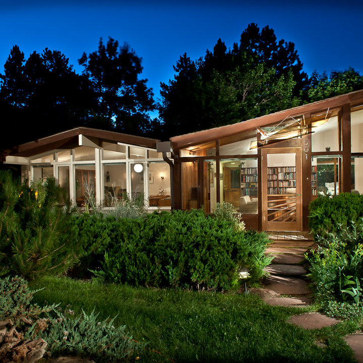 75 MidCentury Modern Porch Ideas You'll Love September, 2024 Houzz