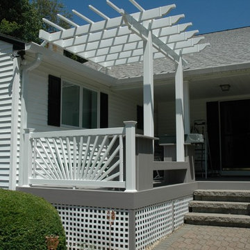 Beautiful Burlington,CT, AZEK porch deck and pergola combination