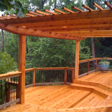 Bloomfield Hills Cedar Deck