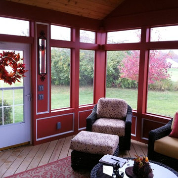 Bold colors make this Columbus porch spectacular