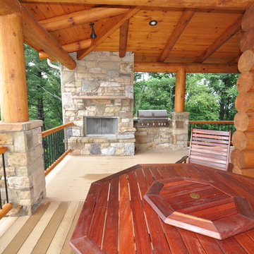 Butler, Tennessee Deck Living Area