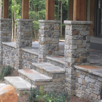 Cascade Natural Stone Veneer Pillars Front Porch