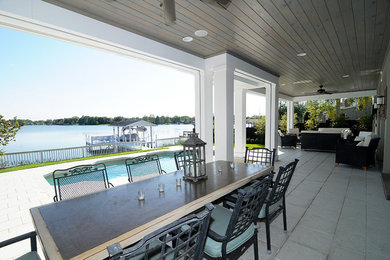 Design ideas for a traditional veranda in Orlando.