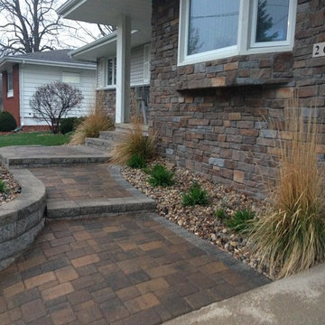Concrete Paver Patios and Walkways