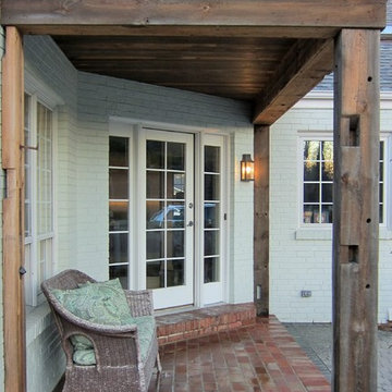 covered rear porch