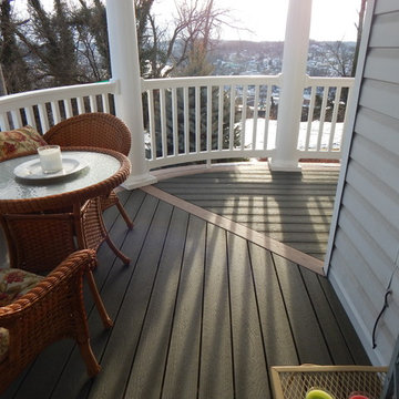Curved porch