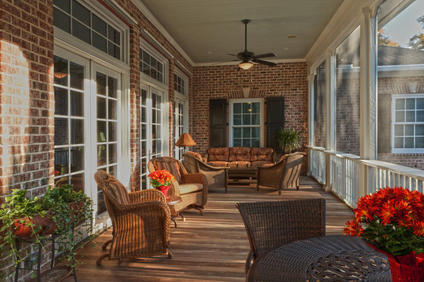 Traditional Porch by Suiter Construction Company, Inc.