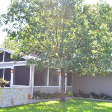 Dallas Screened Porch And Much More!