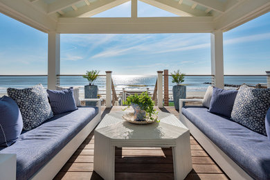 Inspiration for a coastal porch remodel in Charleston