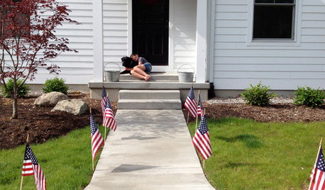How to Hang the American Flag at Home