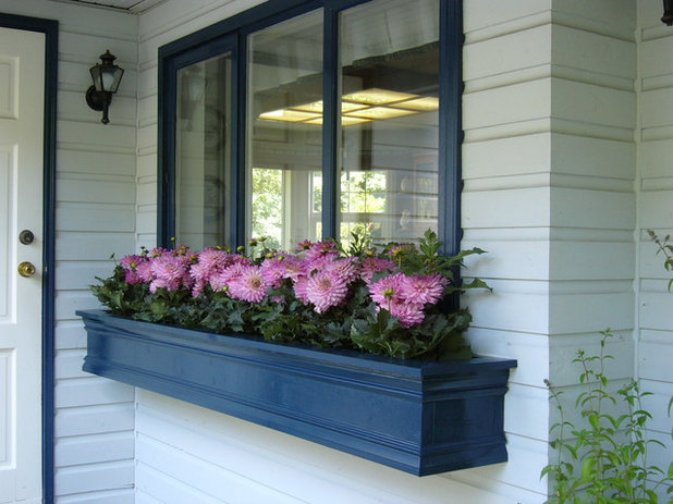 Traditional Porch Frenchflair