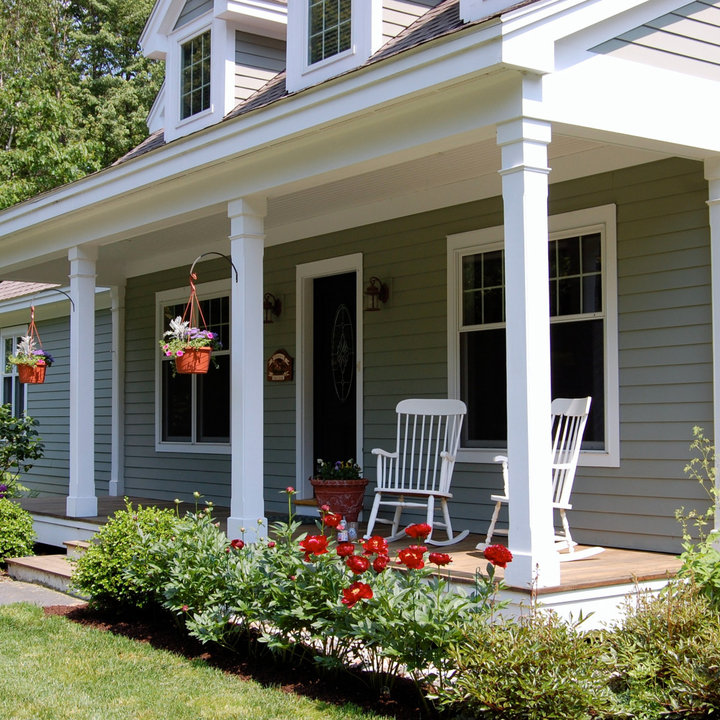 Colonial Front Porch - Photos & Ideas | Houzz