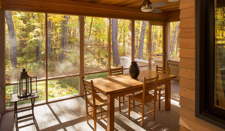 Houzz Tour: Contemporary Home in the Woods Turns Nature Into Art