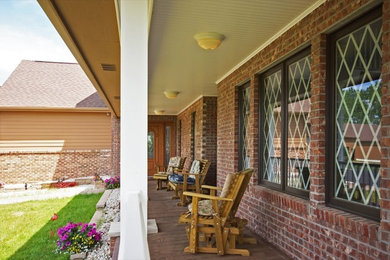 Inspiration for a timeless porch remodel in Grand Rapids