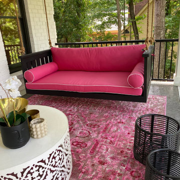 HOT PINK Day Bed - Providence Plantation