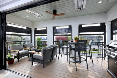 Photo of a modern veranda in Grand Rapids.