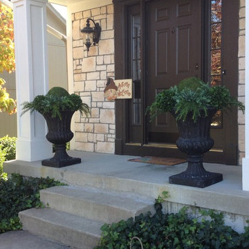Kansas City North  The Fairways Project Front Porch Urns