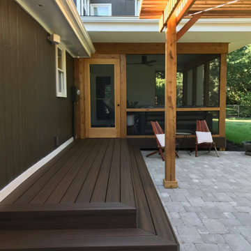 Leawood Deck & Screen Porch