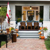 15 Entryways That Celebrate Fall With Dazzling Color