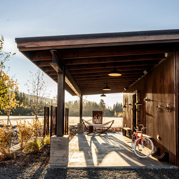 Mazama Meadow Guest House. Mazama, Washington