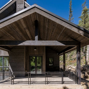 Modern Mountain Home in AquaFir™
