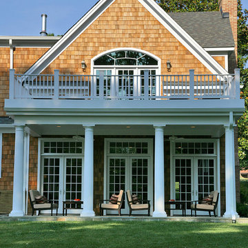 Nantucket Style Shingled House In Potomac, MC