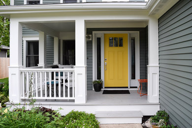 This is an example of a classic veranda in Chicago.