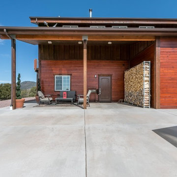 Off-Grid Barn Home Apartment - Canon City, CO