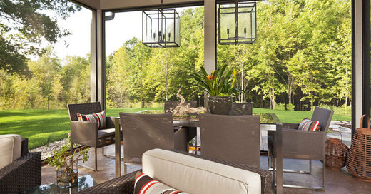 Hanging Lanterns Cast Porches in the Right Light