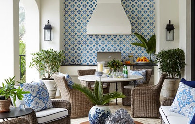 Houzz Tour: A Breezy Vacation Home in Blue and White
