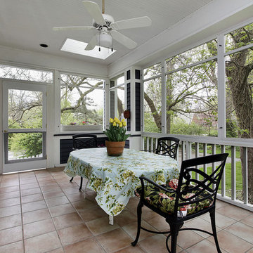 Outdoor living: Decks and porches
