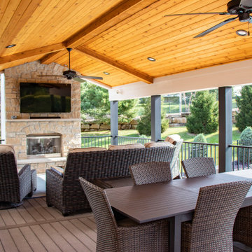 Outdoor Room | Pool-Side