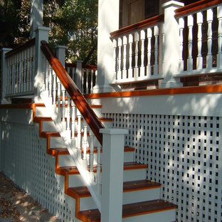 Idee per un grande portico vittoriano dietro casa con pedane